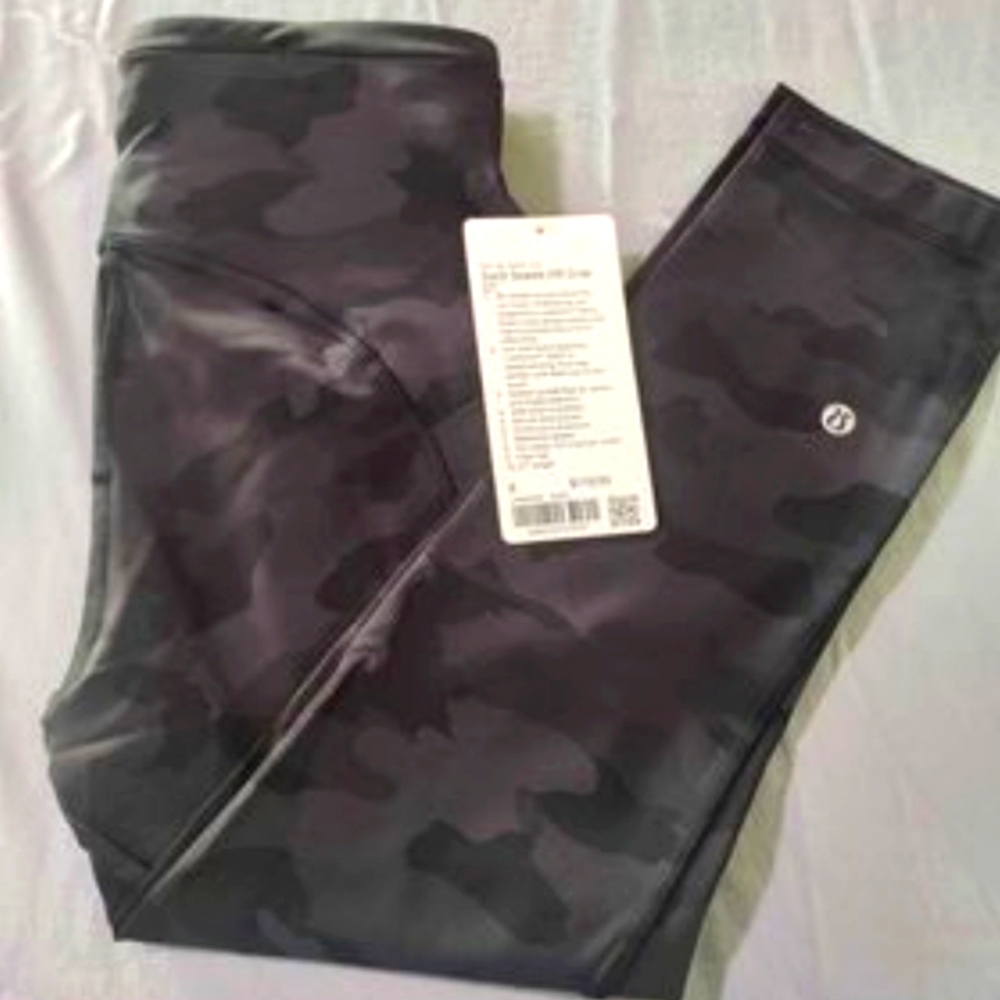 Lululemon Swift Speed Crop Leggings size 6